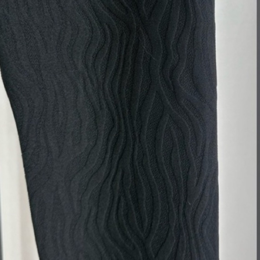 CUT THE FRILLS HIGH WAIST LEGGING Small BLACK Matte Zebra Texture NWOT 131 - Picture 2 of 4